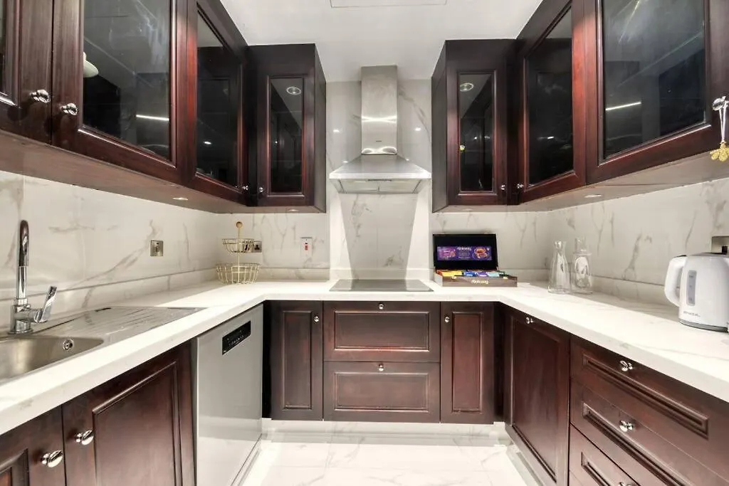 Downtown Beautiful 1Bed With Outdoor Garden Apartment Dubai United Arab Emirates